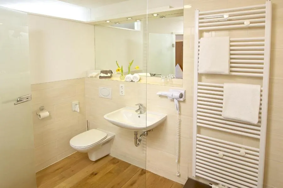 **  Braustueble Und Hotel Zur Post Weiler-Simmerberg Germany